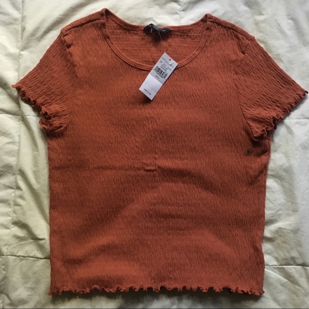 bnwt AEO tee